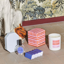 Load image into Gallery viewer, Blue Amber & Cedarwood 195gms