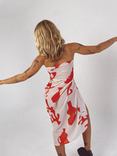 Load image into Gallery viewer, The Chilli sarong
