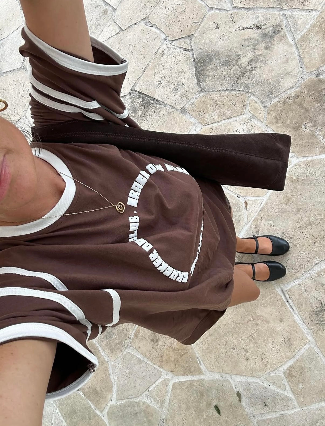 Racer club tee ~ chocolate