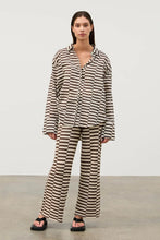 Load image into Gallery viewer, COCOA GRID COTTON SHIRT
