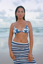 Load image into Gallery viewer, OCEAN RETRO STRIPE PANELLED KNIT SKIRT
