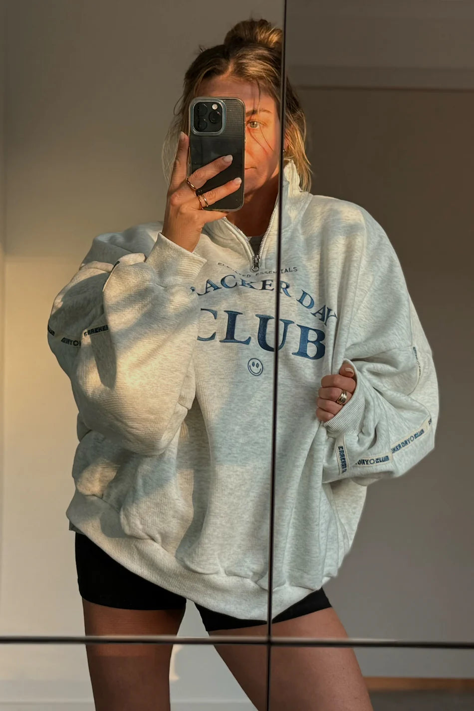 CLOUD RACER HOODIE- GREY