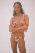 Load image into Gallery viewer, TRIANGLE TOP - RED FLORAL
