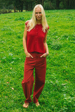 Load image into Gallery viewer, LOUNGE BARREL JEANS - PINOT

