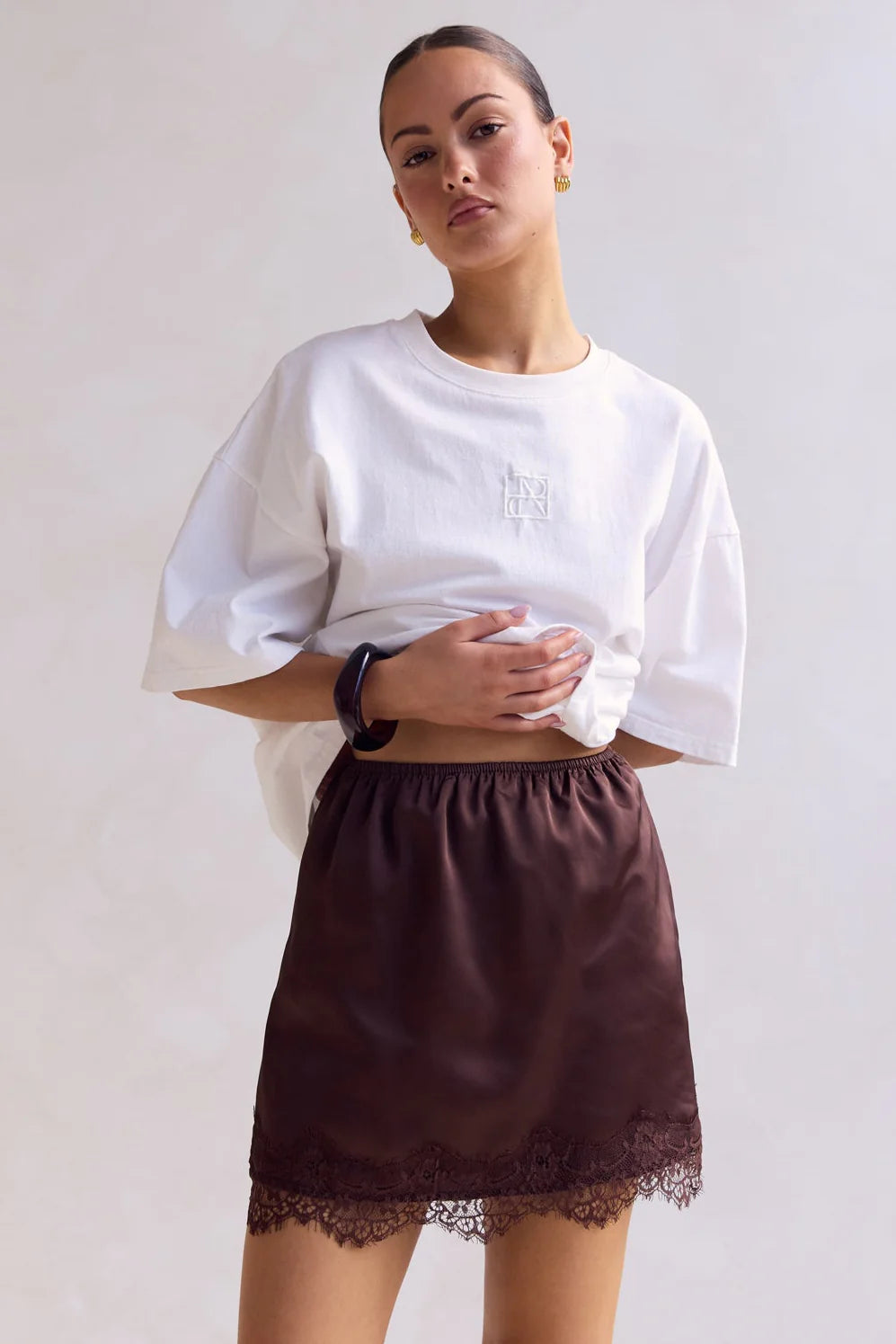 ASTER LACE MINI SKIRT (CHOCOLATE)