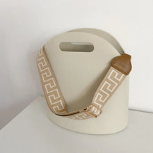 Load image into Gallery viewer, NIM The Label Bucket Bag - Crème
